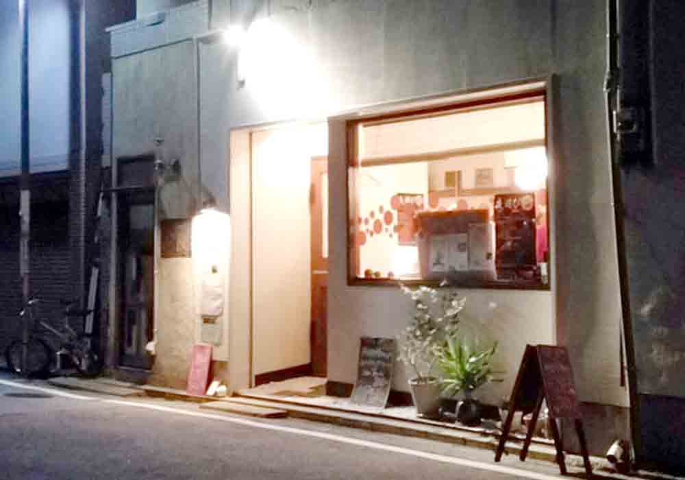 fukuoka_akasaka_uribo_gaikan