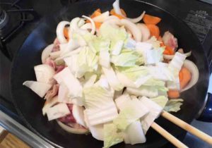 stir-frying_vegetables